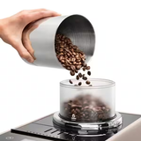 De'Longhi Rivelia - LatteCrema - Sand Beige met €44 gratis koffie