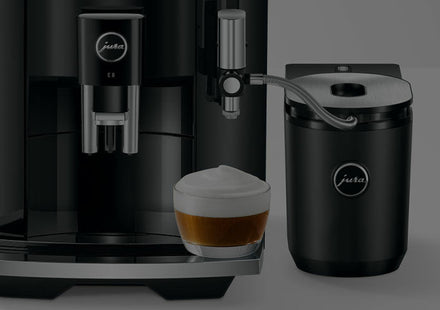 Comment nettoyer votre machine JURA E8 ?