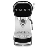 Smeg ECF02 - Zwart met €60 cashback