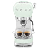 Smeg ECF02 - Pastelgroen met €60 cashback