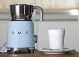 Smeg MFF11 Bleu pastel - mousseur à lait